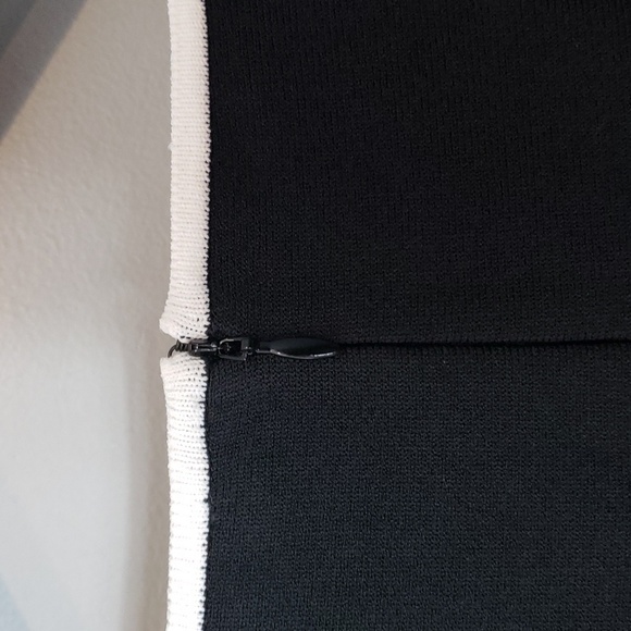 St. John Black Ivory Peplum Sweater New M Preppy Classic Retroglam Luxury - Picture 5 of 8